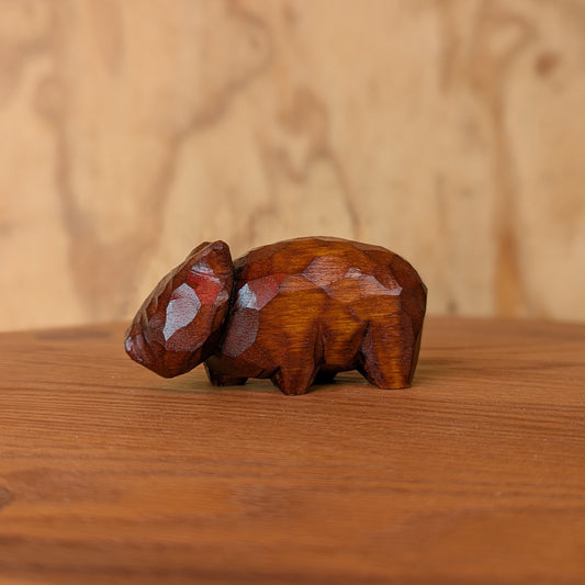 Wombat - Reddish Brown