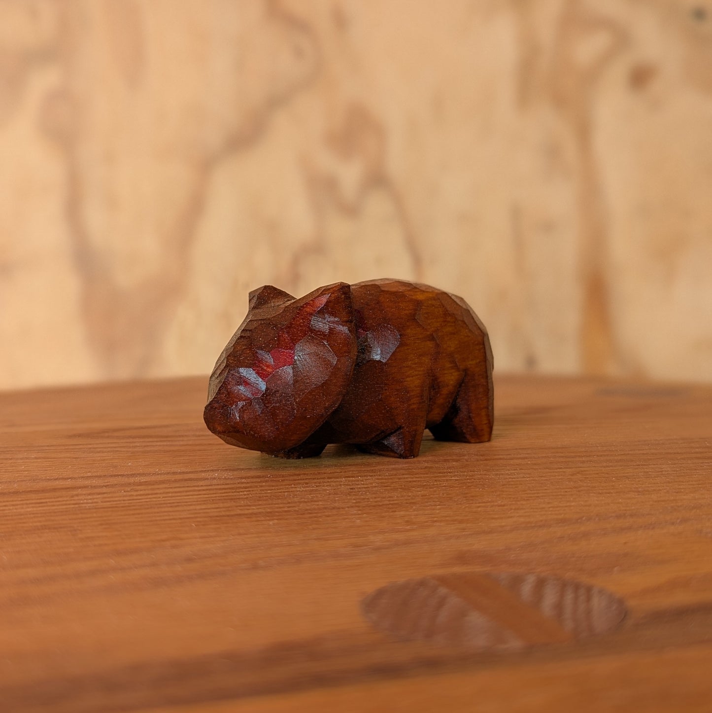 Wombat - Reddish Brown